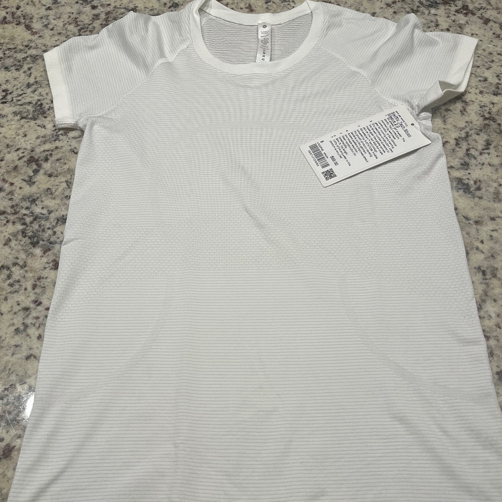 Brand New! Lululemon Swifty Tech Short Sleeve 2.0
